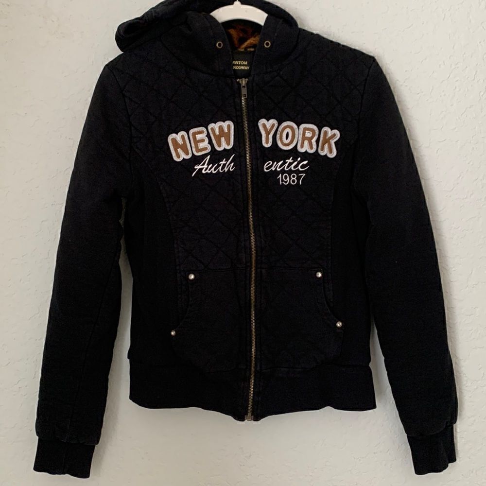 Phantom of Broadway Kids Black Hoodie Size L